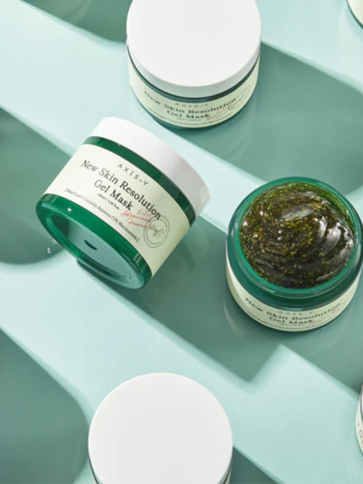 New Skin Resolution Gel Mask