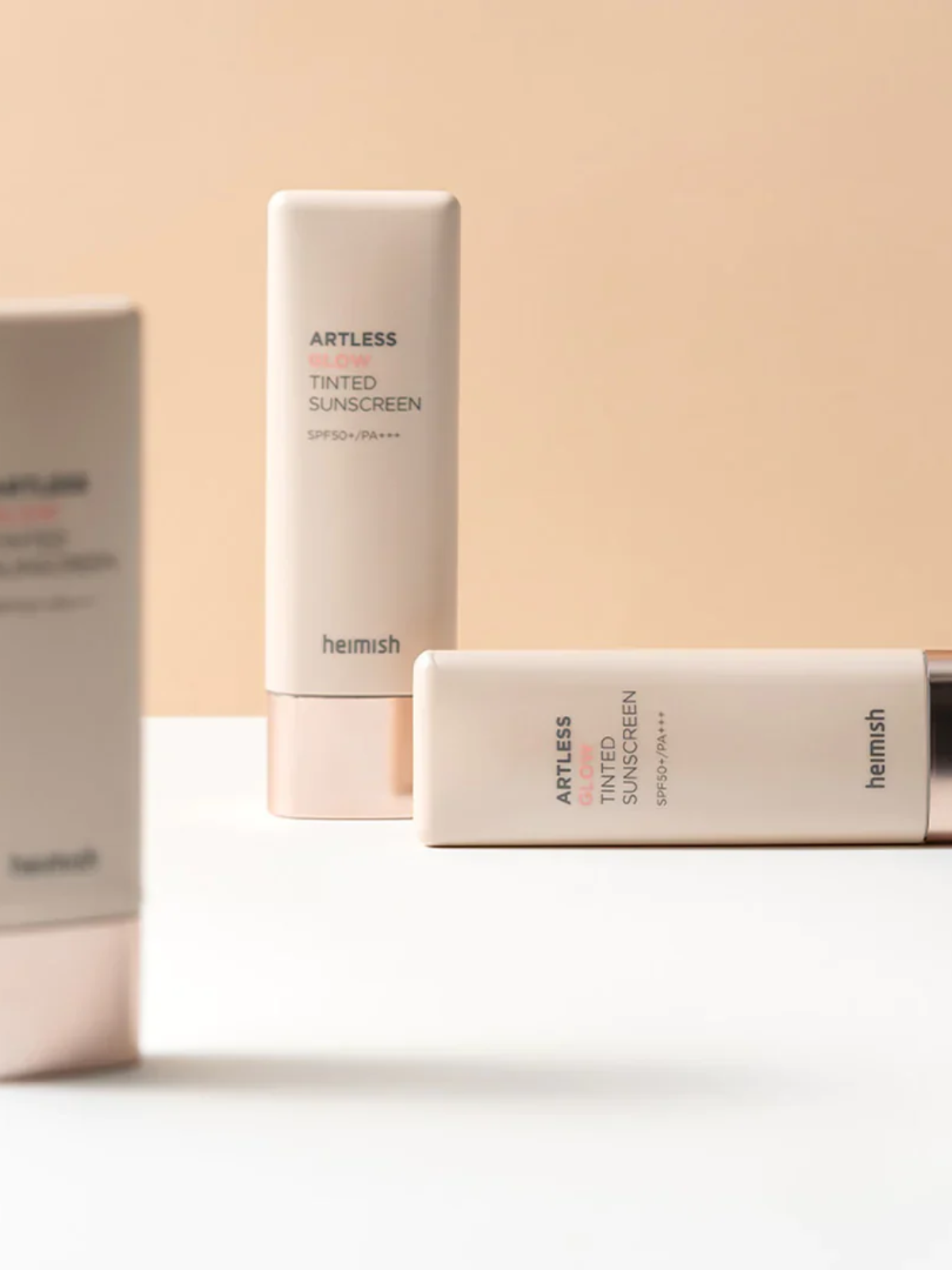 Artless Glow Tinted Sunscreen SPF50+ PA++++