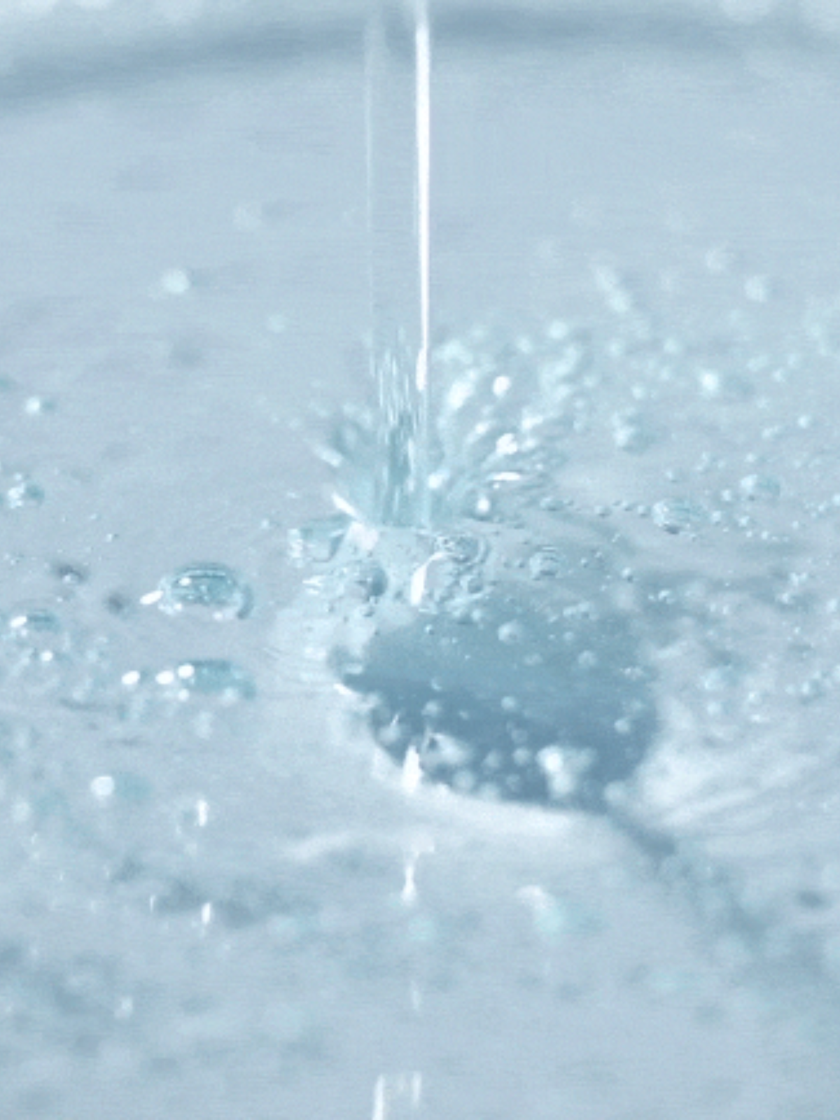 Dive-In Low Molecular Hyaluronic Acid Serum