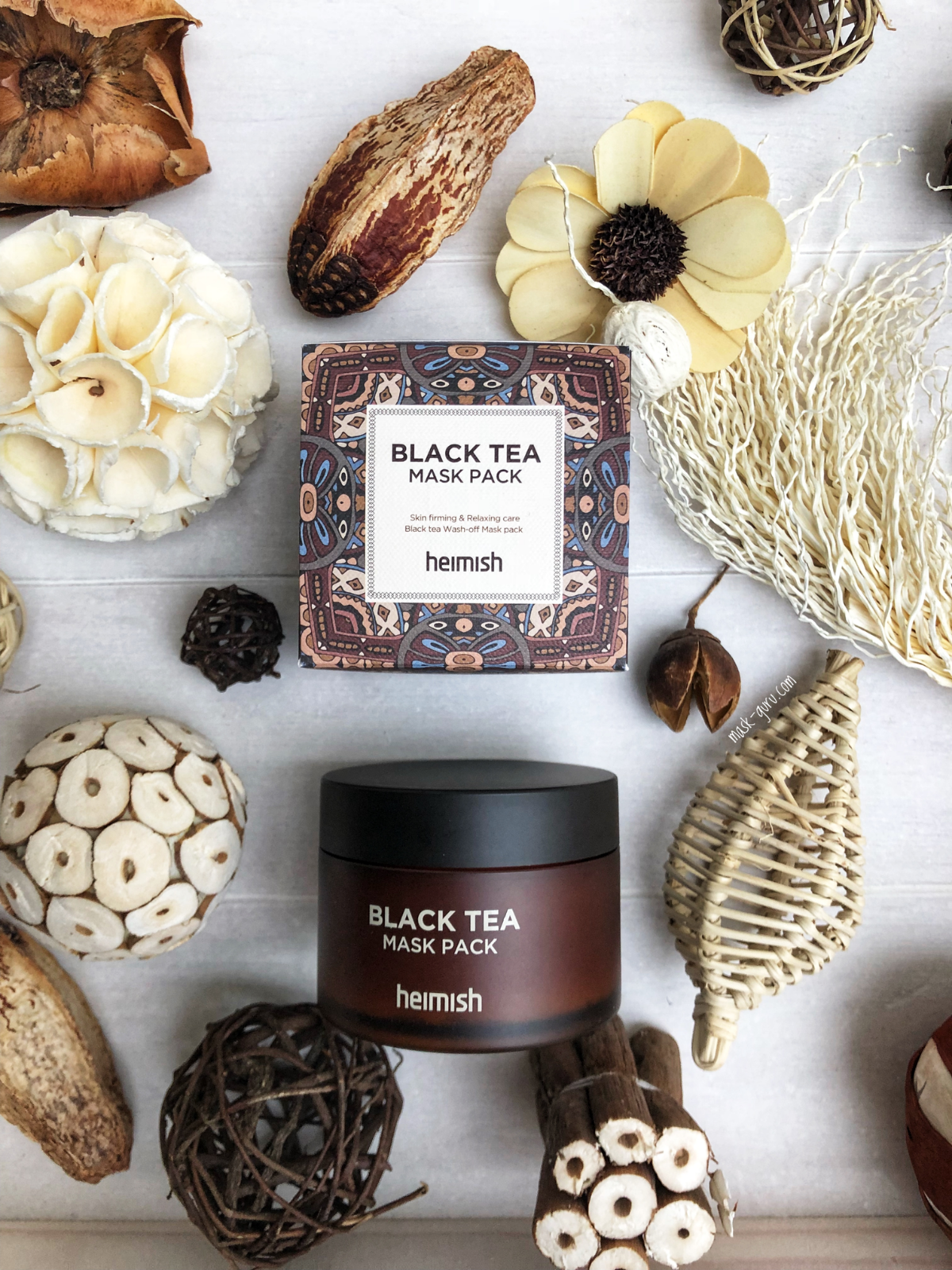Black Tea Mask Pack