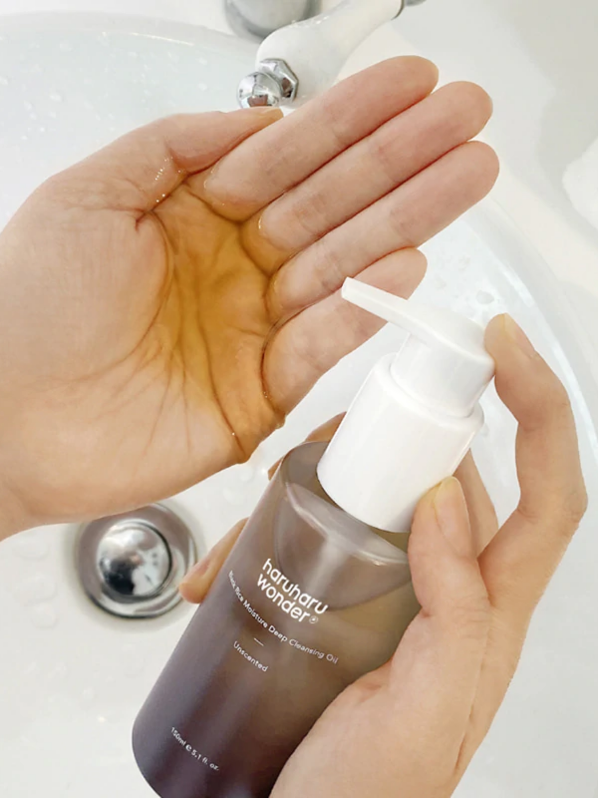 WONDER Black Rice Moisture Deep Cleansing Oil