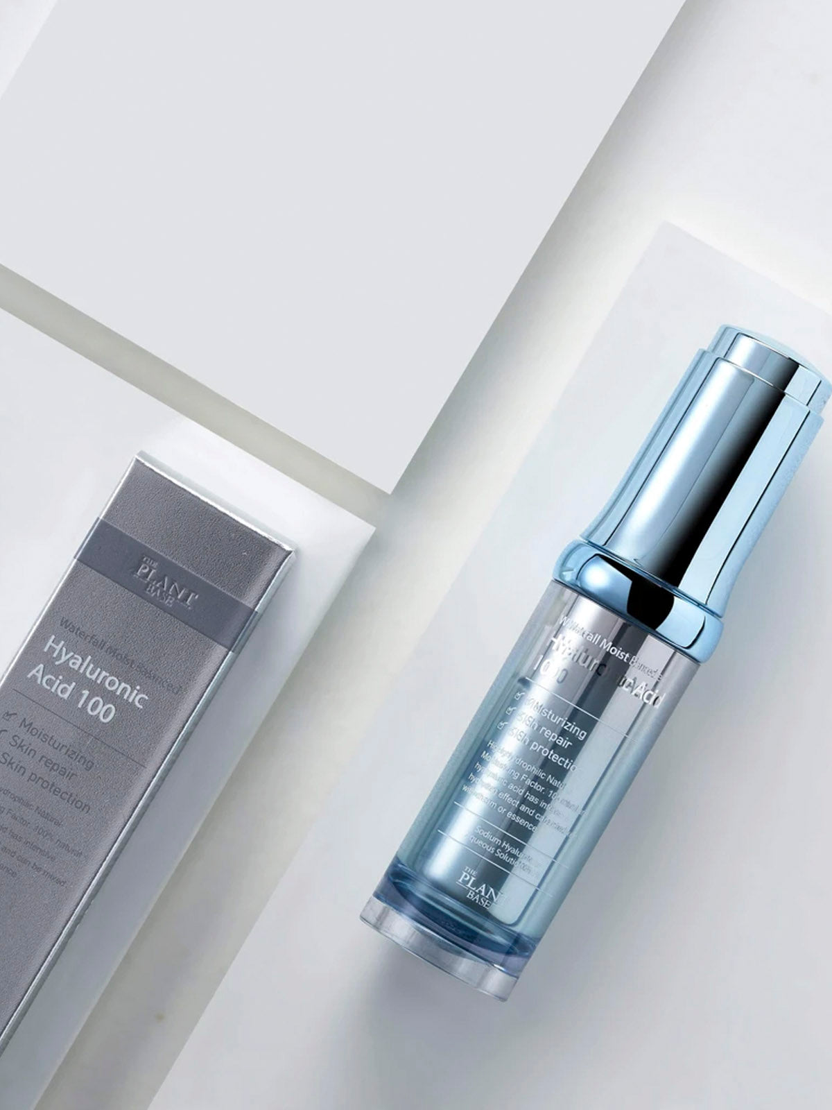 The Plant Base Waterfall Moist Balanced Hyaluronic Acid 100